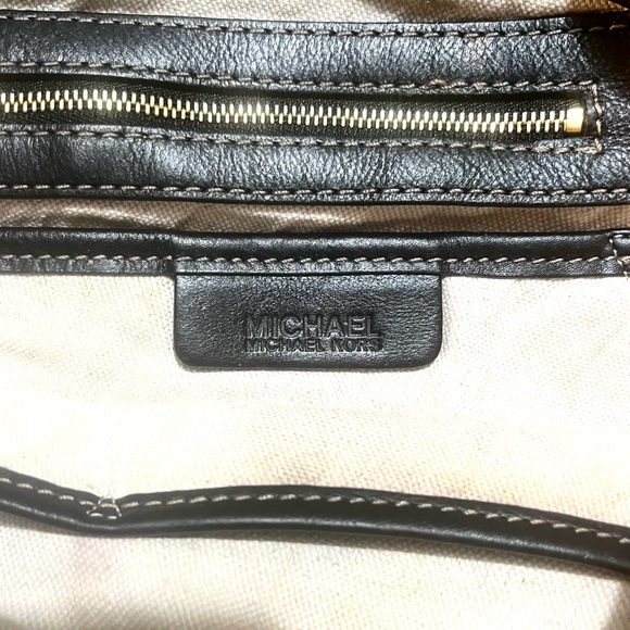 Michael Michael Kors Oversized Studded Shoulder Bag - Picture 2 of 8